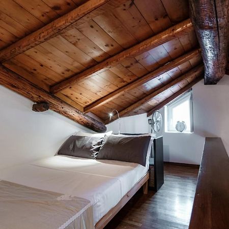 Suite Fontana - By Myhomeincomo Bagian luar foto