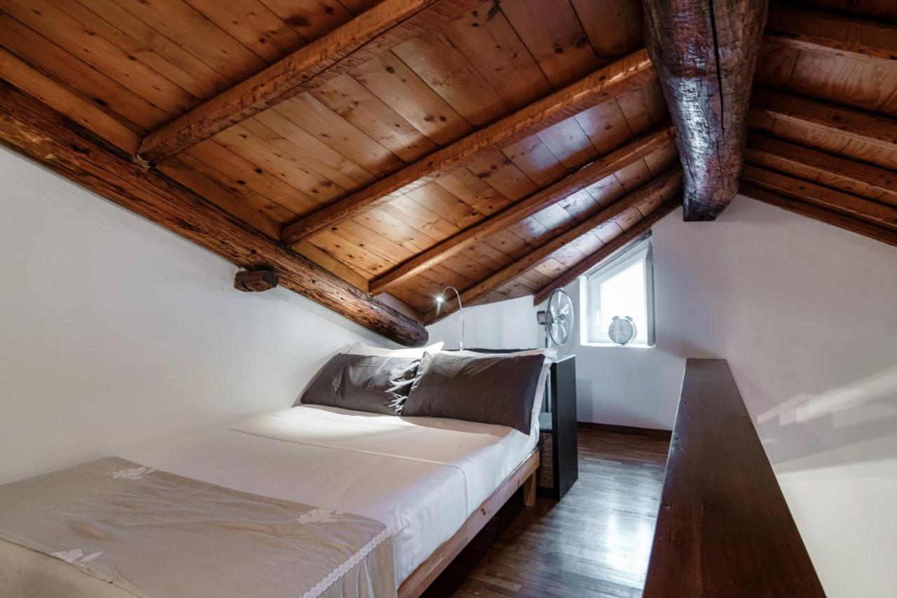 Suite Fontana - By Myhomeincomo Bagian luar foto