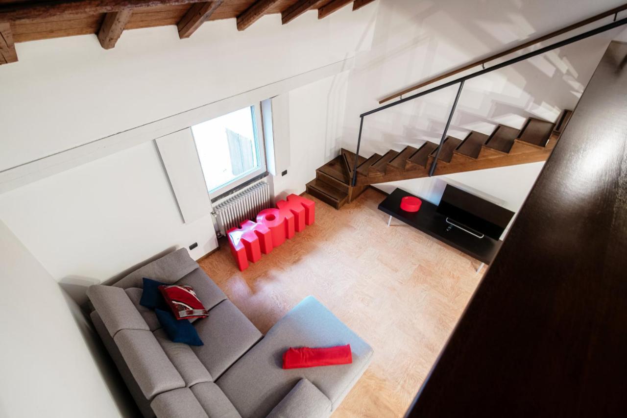 Suite Fontana - By Myhomeincomo Bagian luar foto